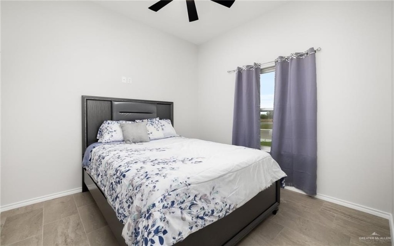 333 N Leon Avenue, Elsa, TX 78543, 3 Bedrooms Bedrooms, ,2 BathroomsBathrooms,Residential,For Sale,333 N Leon Avenue,464828