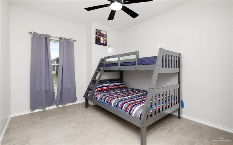 333 N Leon Avenue, Elsa, TX 78543, 3 Bedrooms Bedrooms, ,2 BathroomsBathrooms,Residential,For Sale,333 N Leon Avenue,464828