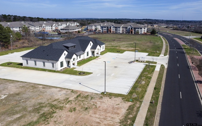 2269 Cumberland Rd, Tyler, TX 75703, ,Arrendamiento Comercial,En Alquiler,2269 Cumberland Rd,24009559