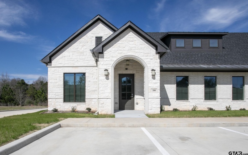 2269 Cumberland Rd, Tyler, TX 75703, ,Arrendamiento Comercial,En Alquiler,2269 Cumberland Rd,24009559