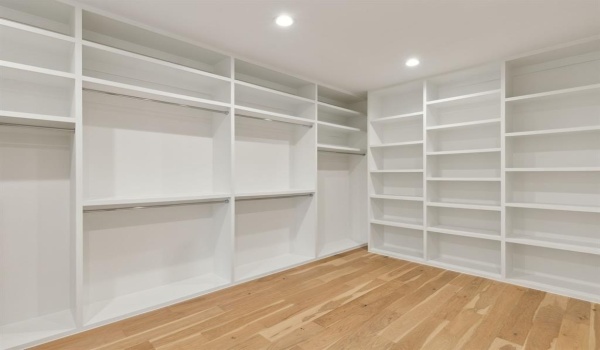 552 Brookhurst Drive, Dallas, TX 75218, 4 Habitaciones Habitaciones , ,5 BañosBaños,Residential,En Venta,552 Brookhurst Drive,20866511