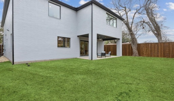 552 Brookhurst Drive, Dallas, TX 75218, 4 Habitaciones Habitaciones , ,5 BañosBaños,Residential,En Venta,552 Brookhurst Drive,20866511