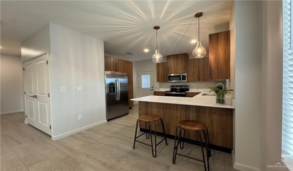 3308 Duke Avenue, McAllen, TX 78504, 2 Bedrooms Bedrooms, ,2 BathroomsBathrooms,Residential Lease,For Rent,3308 Duke Avenue,465006