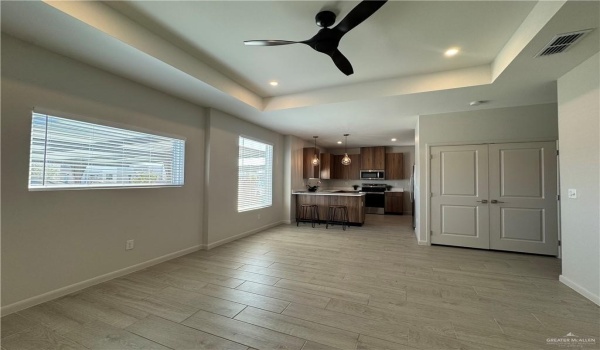 3308 Duke Avenue, McAllen, TX 78504, 2 Bedrooms Bedrooms, ,2 BathroomsBathrooms,Residential Lease,For Rent,3308 Duke Avenue,465006