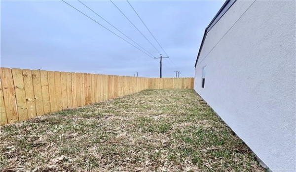 513 Unit 3 Sparrow Lane, Weslaco, TX 78596, 3 Bedrooms Bedrooms, ,2 BathroomsBathrooms,Residential Lease,For Rent,513 Unit 3 Sparrow Lane,470461