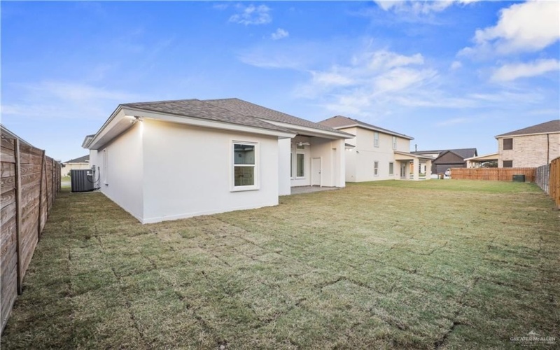 3704 E Santorini Drive, Edinburg, TX 78542, 3 Habitaciones Habitaciones , ,2 BañosBaños,Residential,En Venta,3704 E Santorini Drive,465021