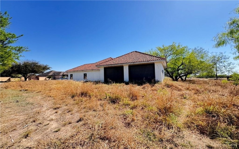 3601 Mockingbird Drive, Rio Grande City, TX 78582, 3 Bedrooms Bedrooms, ,2 BathroomsBathrooms,Residential,For Sale,3601 Mockingbird Drive,465038