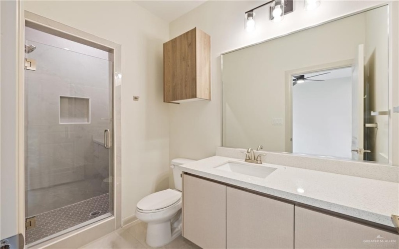 1705 W Violet Drive #B, Pharr, TX 78577, 3 Bedrooms Bedrooms, ,2 BathroomsBathrooms,Residential Lease,For Rent,1705 W Violet Drive,470474