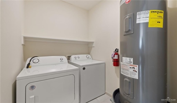 1705 W Violet Drive #B, Pharr, TX 78577, 3 Bedrooms Bedrooms, ,2 BathroomsBathrooms,Residential Lease,For Rent,1705 W Violet Drive,470474