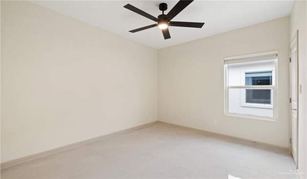 1705 W Violet Drive #B, Pharr, TX 78577, 3 Bedrooms Bedrooms, ,2 BathroomsBathrooms,Residential Lease,For Rent,1705 W Violet Drive,470474