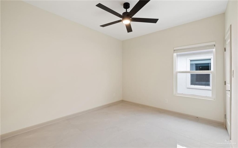 1705 W Violet Drive #B, Pharr, TX 78577, 3 Bedrooms Bedrooms, ,2 BathroomsBathrooms,Residential Lease,For Rent,1705 W Violet Drive,470474