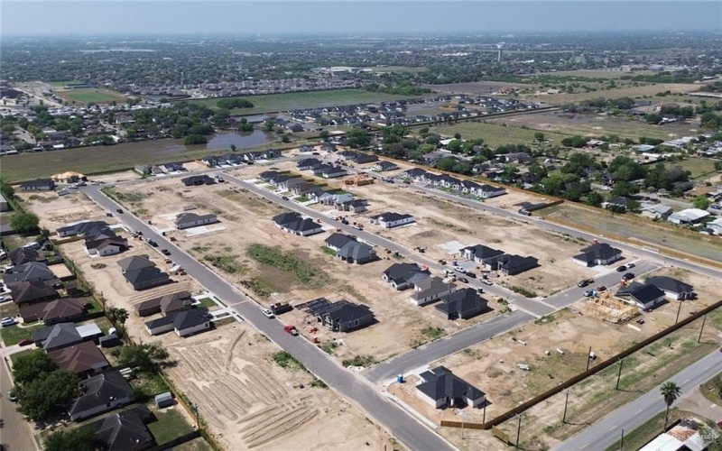 1300 E Acacia Drive, San Juan, TX 78589, 3 Habitaciones Habitaciones , ,2 BañosBaños,Residential,En Venta,1300 E Acacia Drive,465072