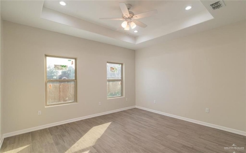 1300 E Acacia Drive, San Juan, TX 78589, 3 Habitaciones Habitaciones , ,2 BañosBaños,Residential,En Venta,1300 E Acacia Drive,465072