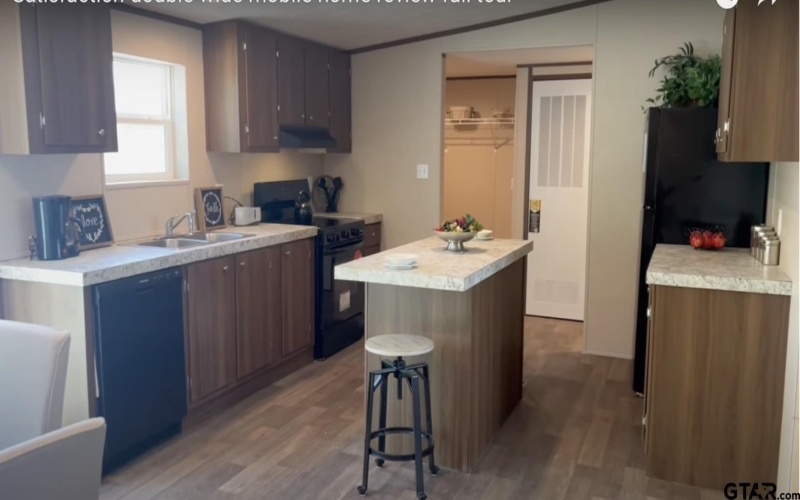 5230 CR 381, Tyler, TX 75708, 3 Habitaciones Habitaciones , ,2 BañosBaños,Residential,En Venta,5230 CR 381,24011687