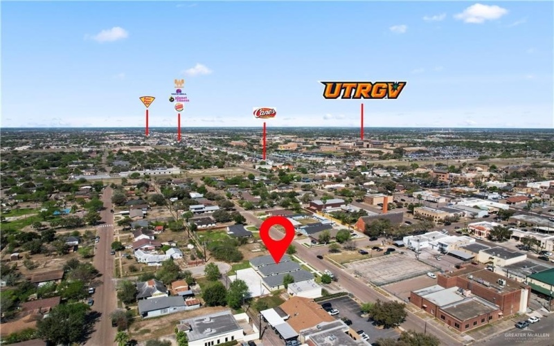 222 W Mahl Street, Edinburg, TX 78539, ,Residential Multi Family,For Sale,222 W Mahl Street,465104