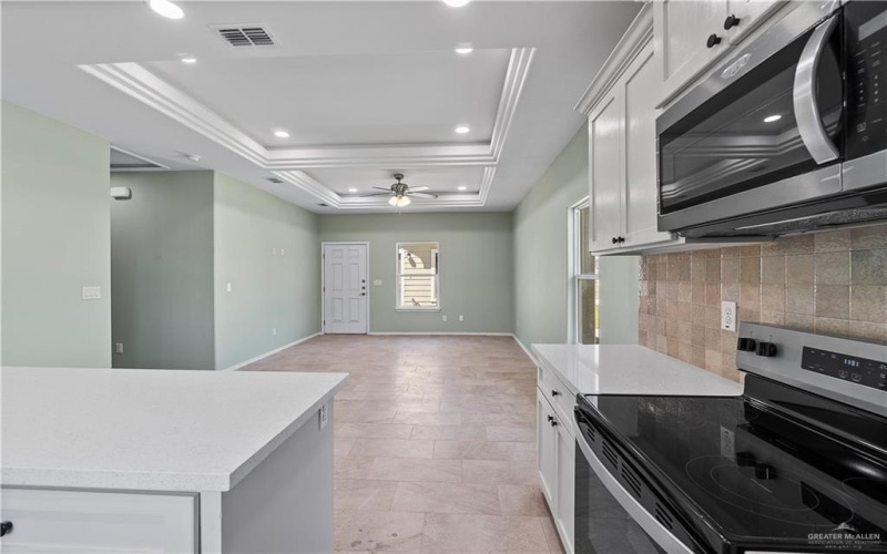 222 W Mahl Street, Edinburg, TX 78539, ,Residential Multi Family,For Sale,222 W Mahl Street,465104