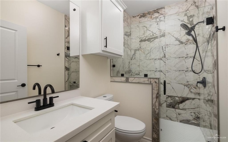 5308 Shalom Drive, Edinburg, TX 78539, 3 Bedrooms Bedrooms, ,2 BathroomsBathrooms,Residential,For Sale,5308 Shalom Drive,470489