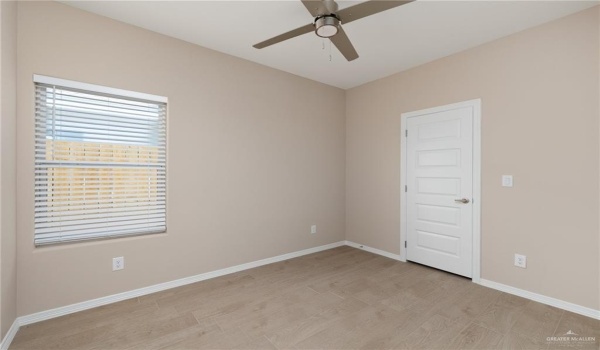 3012 W Driftwood Street, Edinburg, TX 78541, ,Residential Multi Family,For Sale,3012 W Driftwood Street,465117