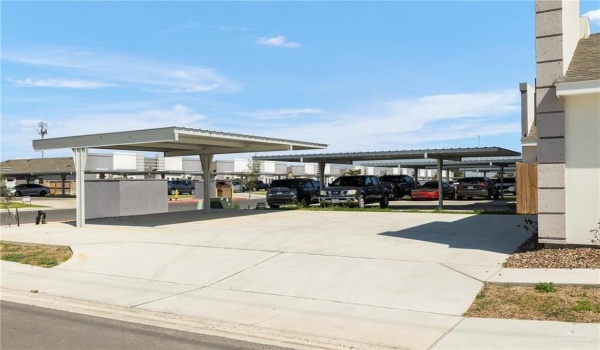 3012 W Driftwood Street, Edinburg, TX 78541, ,Residential Multi Family,For Sale,3012 W Driftwood Street,465117