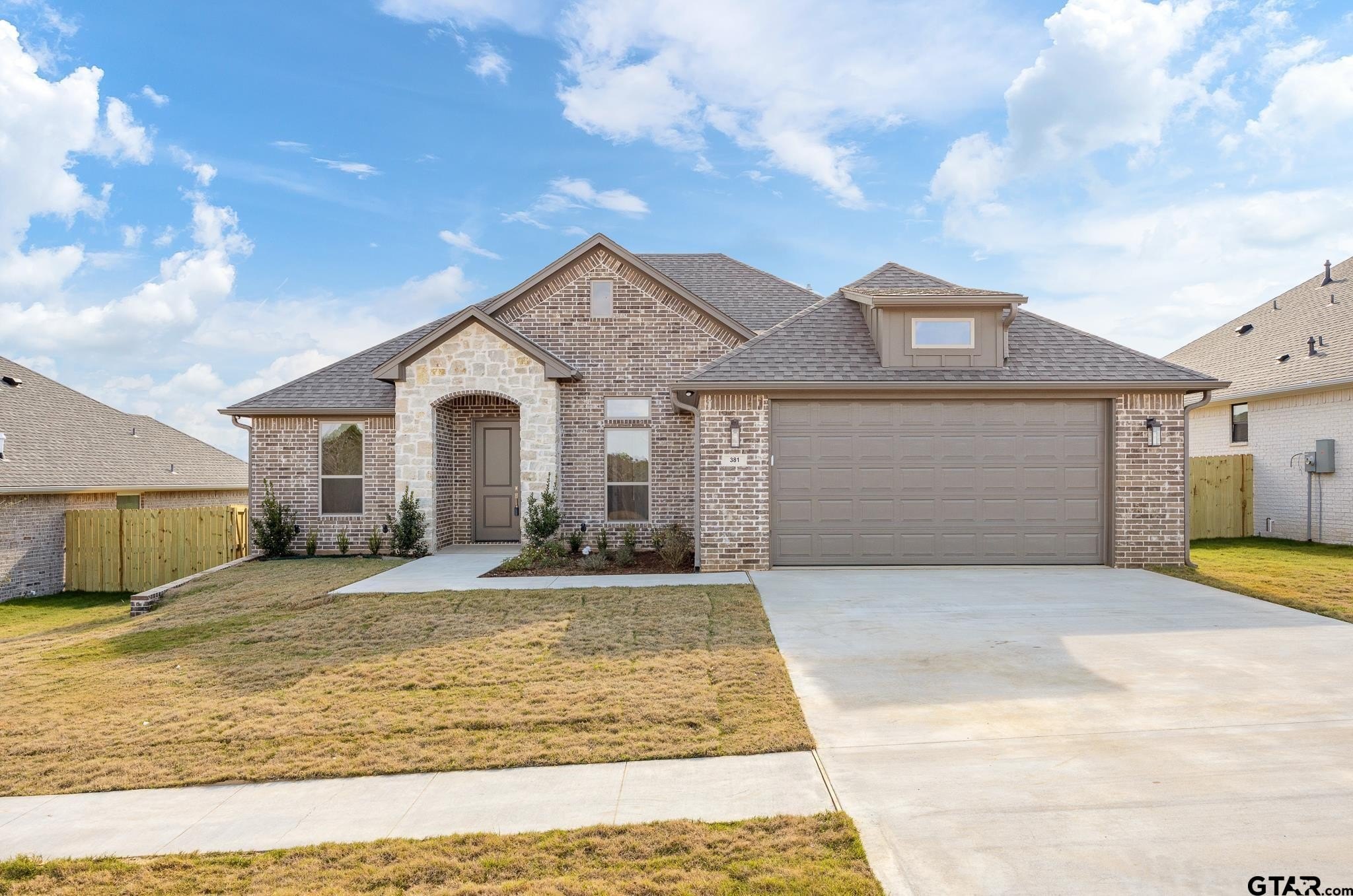381 Mary Circle, Bullard, TX 75757, 4 Bedrooms Bedrooms, ,2 BathroomsBathrooms,Residential,For Sale,381 Mary Circle,24012280