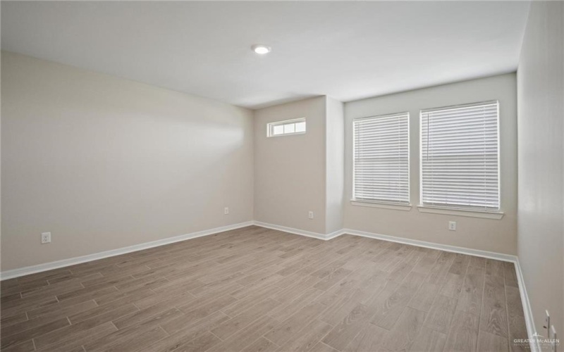 8313 N 35th Street, McAllen, TX 78504, 3 Habitaciones Habitaciones , ,2 BañosBaños,Residential,En Venta,8313 N 35th Street,470503