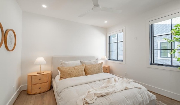 4529 Emerson Avenue #4, University Park, TX 75205, 2 Habitaciones Habitaciones , ,2 BañosBaños,Residential,En Venta,4529 Emerson Avenue,20868570