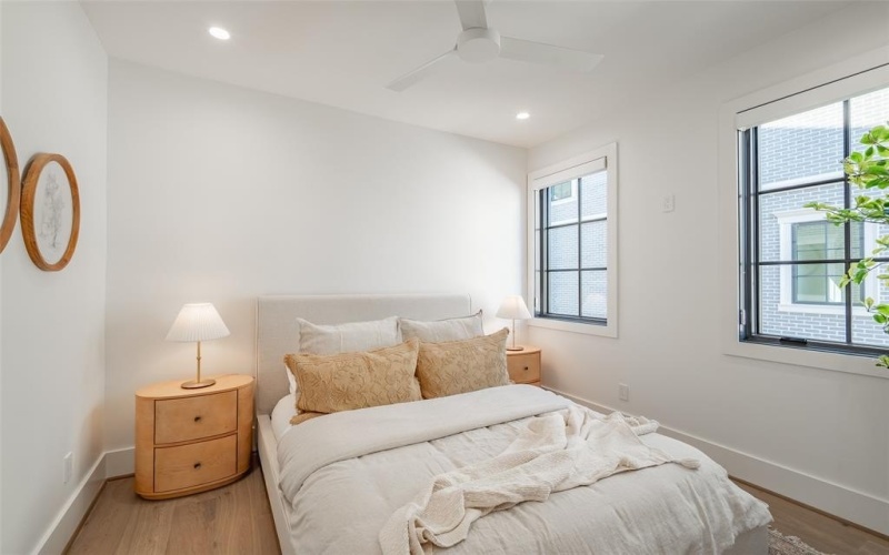 4529 Emerson Avenue #4, University Park, TX 75205, 2 Habitaciones Habitaciones , ,2 BañosBaños,Residential,En Venta,4529 Emerson Avenue,20868570