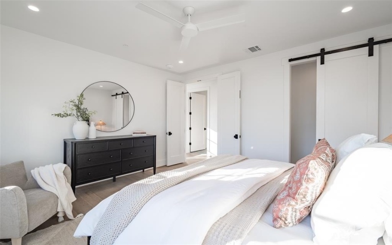 4529 Emerson Avenue #4, University Park, TX 75205, 2 Habitaciones Habitaciones , ,2 BañosBaños,Residential,En Venta,4529 Emerson Avenue,20868570