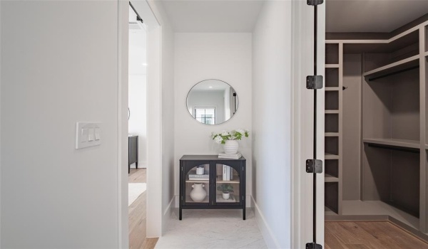 4529 Emerson Avenue #4, University Park, TX 75205, 2 Habitaciones Habitaciones , ,2 BañosBaños,Residential,En Venta,4529 Emerson Avenue,20868570