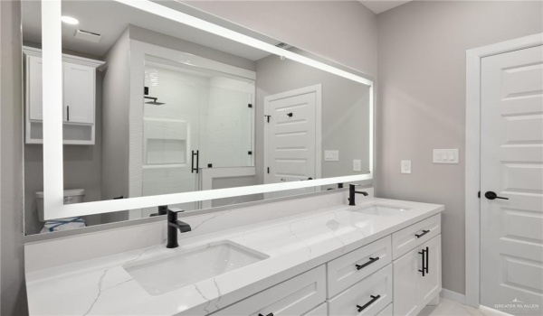 1202 Moses Drive, San Juan, TX 78589, 3 Bedrooms Bedrooms, ,2 BathroomsBathrooms,Residential,For Sale,1202 Moses Drive,465179