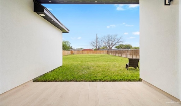 8003 N 55th Lane, McAllen, TX 78504, 4 Bedrooms Bedrooms, ,5 BathroomsBathrooms,Residential,For Sale,8003 N 55th Lane,465261