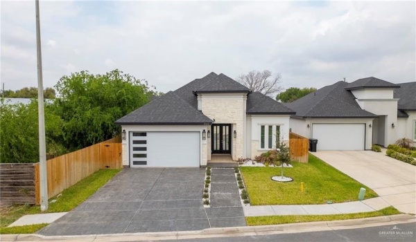 8003 N 55th Lane, McAllen, TX 78504, 4 Bedrooms Bedrooms, ,5 BathroomsBathrooms,Residential,For Sale,8003 N 55th Lane,465261