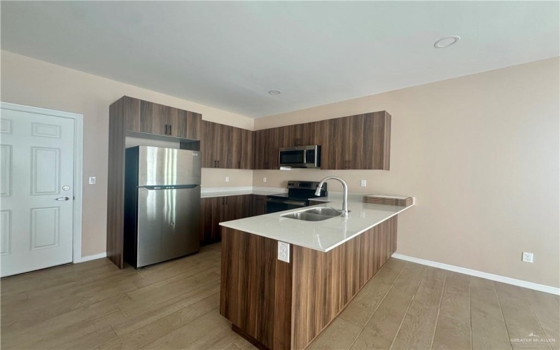 910 N Spruce Street #3, Edinburg, TX 78541, 1 Bedroom Bedrooms, ,1 BathroomBathrooms,Residential Lease,For Rent,910 N Spruce Street,470560