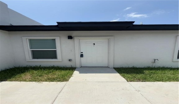 2107 Dragonfly Street #1, Mission, TX 78572, 2 Bedrooms Bedrooms, ,2 BathroomsBathrooms,Residential Lease,For Rent,2107 Dragonfly Street,470574