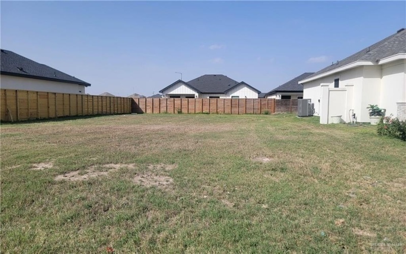 3705 E Santorini Drive, Edinburg, TX 78542, 3 Bedrooms Bedrooms, ,2 BathroomsBathrooms,Residential,For Sale,3705 E Santorini Drive,465365