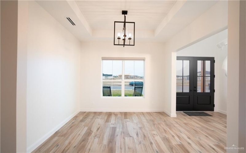 2404 Vanderbilt Avenue, McAllen, TX 78504, 3 Bedrooms Bedrooms, ,3 BathroomsBathrooms,Residential,For Sale,2404 Vanderbilt Avenue,470576