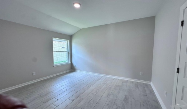 8329 35th Lane, McAllen, TX 78504, 3 Bedrooms Bedrooms, ,2 BathroomsBathrooms,Residential Lease,For Rent,8329 35th Lane,470578