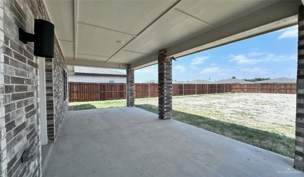 8329 35th Lane, McAllen, TX 78504, 3 Bedrooms Bedrooms, ,2 BathroomsBathrooms,Residential Lease,For Rent,8329 35th Lane,470578