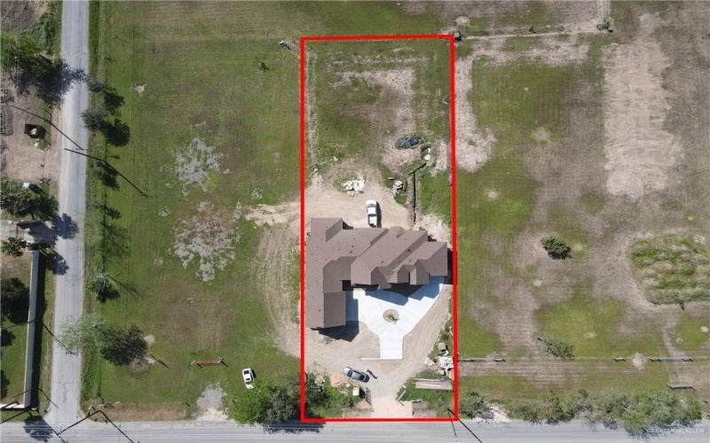 4521 N Central Avenue, Brownsville, TX 78526, 4 Bedrooms Bedrooms, ,5 BathroomsBathrooms,Residential,For Sale,4521 N Central Avenue,465384