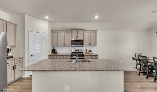 9817 Daisy Mae Lane, Aubrey, TX 76227, 4 Bedrooms Bedrooms, ,2 BathroomsBathrooms,Residential,For Sale,9817 Daisy Mae Lane,20868644