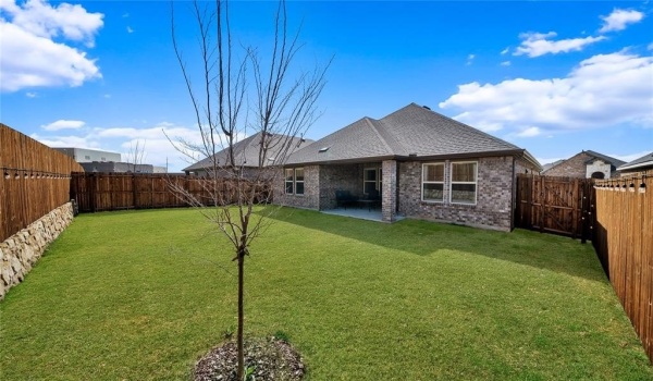 9817 Daisy Mae Lane, Aubrey, TX 76227, 4 Bedrooms Bedrooms, ,2 BathroomsBathrooms,Residential,For Sale,9817 Daisy Mae Lane,20868644