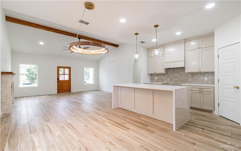 322 Palm Avenue, Mercedes, TX 78570, 3 Bedrooms Bedrooms, ,2 BathroomsBathrooms,Residential,For Sale,322 Palm Avenue,470579
