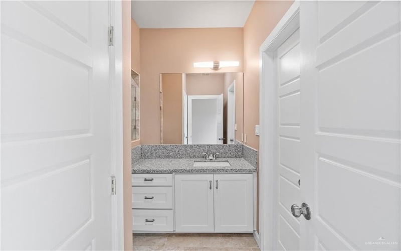 5928 N Playa Del Sol Street, Edinburg, TX 78542, 3 Bedrooms Bedrooms, ,2 BathroomsBathrooms,Residential,For Sale,5928 N Playa Del Sol Street,465394