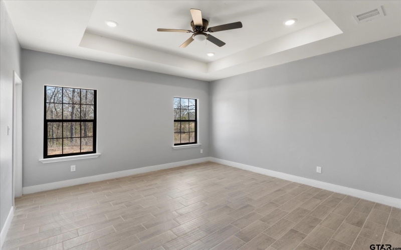 201 S Quille, Mt Pleasant, TX 75455, 4 Bedrooms Bedrooms, ,2 BathroomsBathrooms,Residential,For Sale,201 S Quille,24014298