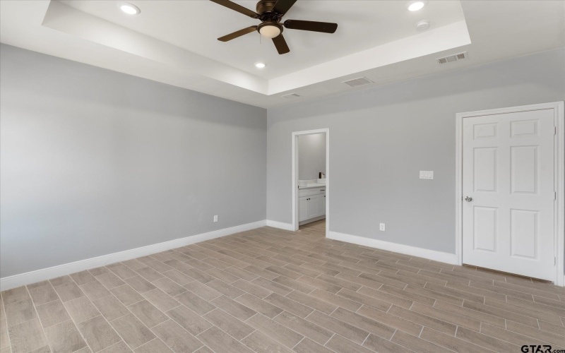 201 S Quille, Mt Pleasant, TX 75455, 4 Bedrooms Bedrooms, ,2 BathroomsBathrooms,Residential,For Sale,201 S Quille,24014298