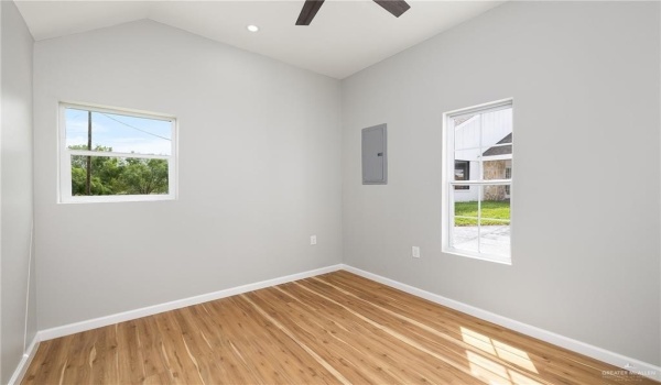 12304 Lakeview Drive, Edinburg, TX 78541, 4 Bedrooms Bedrooms, ,3 BathroomsBathrooms,Residential Lease,For Rent,12304 Lakeview Drive,470676