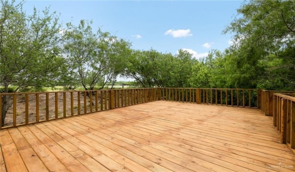12304 Lakeview Drive, Edinburg, TX 78541, 4 Bedrooms Bedrooms, ,3 BathroomsBathrooms,Residential Lease,For Rent,12304 Lakeview Drive,470676