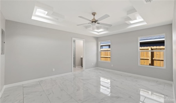 601 W Huisache Street, Weslaco, TX 78596, 3 Bedrooms Bedrooms, ,2 BathroomsBathrooms,Residential,For Sale,601 W Huisache Street,465483