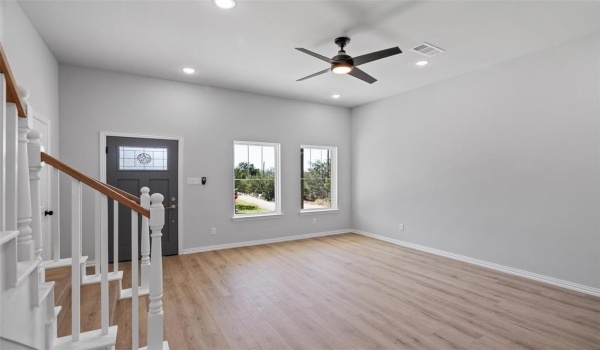 2100 Cactus Alley, Granbury, TX 76048, 3 Bedrooms Bedrooms, ,2 BathroomsBathrooms,Residential,For Sale,2100 Cactus Alley,20868662