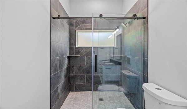 2100 Cactus Alley, Granbury, TX 76048, 3 Bedrooms Bedrooms, ,2 BathroomsBathrooms,Residential,For Sale,2100 Cactus Alley,20868662